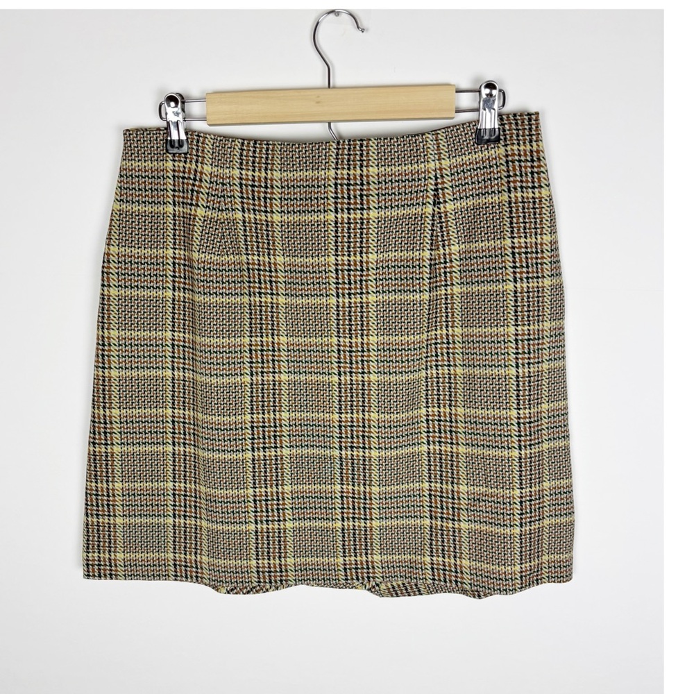 Cabi Pastime Skirt Women’s Size Medium Plaid Pockets Academia Pull On Preppy - Picture 4 of 7